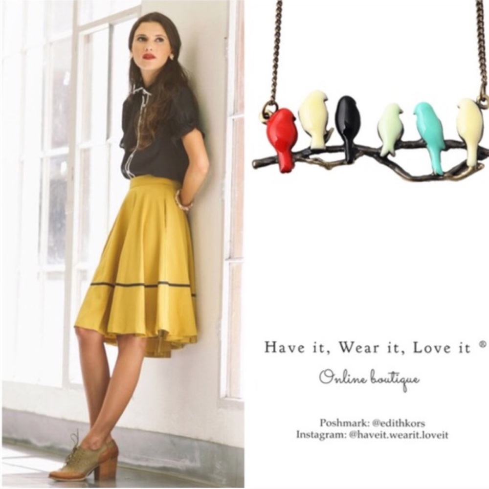 Colorful birds necklace